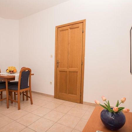 Villa Ivka Тучепи Экстерьер фото